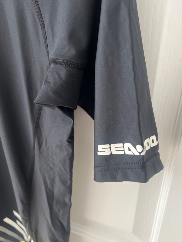 NWT! BRP MEDIUM SEA-DOO Men's Vibe SS Rashguard BLACK gallery