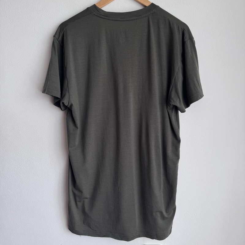 Mons Royale Harvey Pocket T-Shirt Merino Wool Mens L gallery
