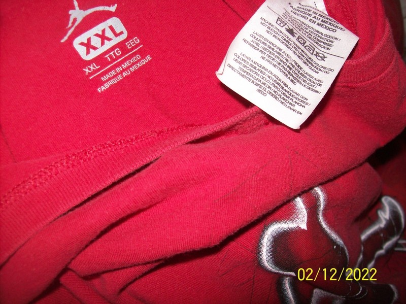 Men's Nike Air Jordan Short Sleeve Red Graphic T-Shirt - 2XL gallery