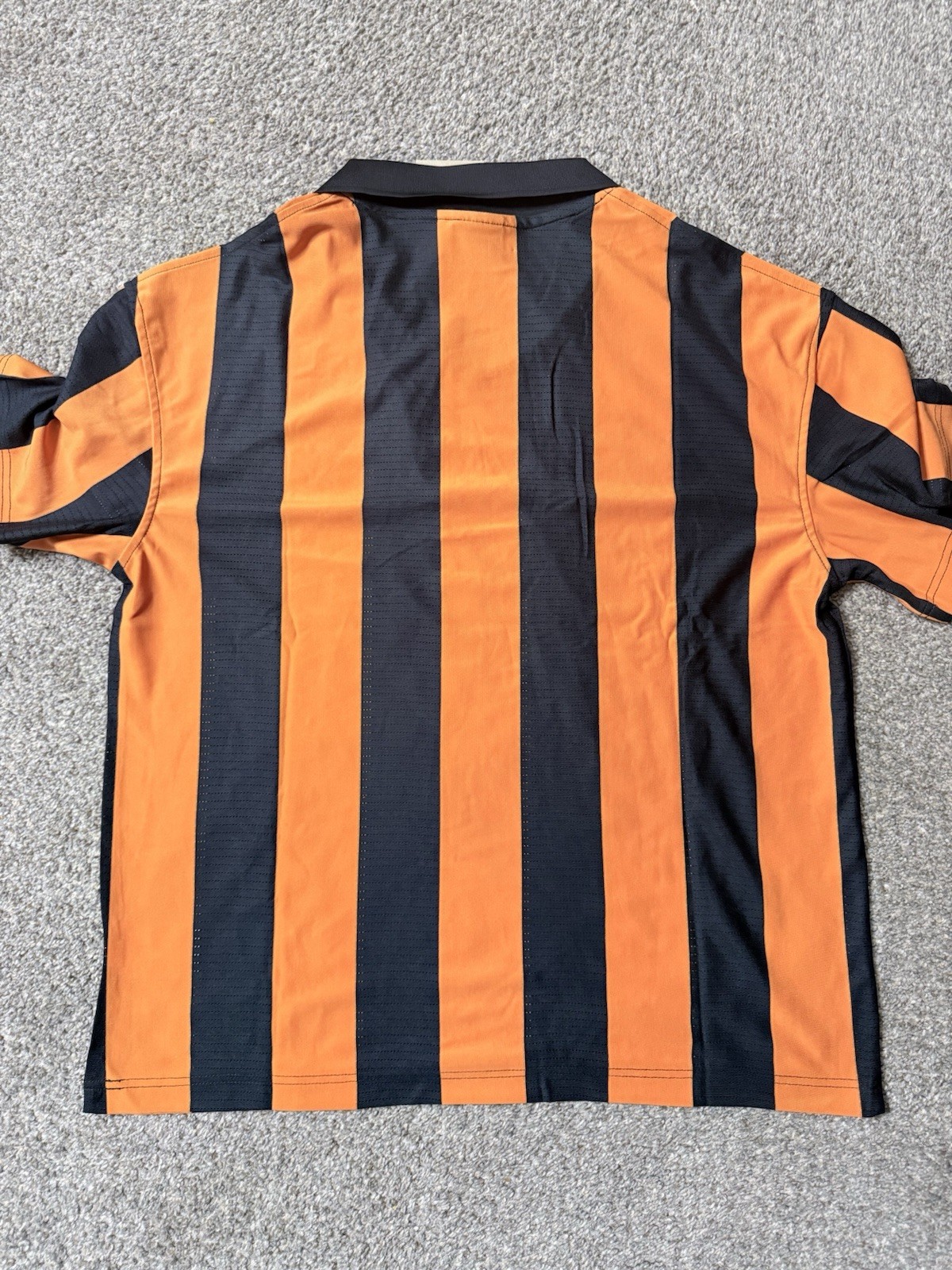 Men Nike Jordan Brooklyn Collegiate Goalie Orange Shirt HV0107-010 Size Medium gallery