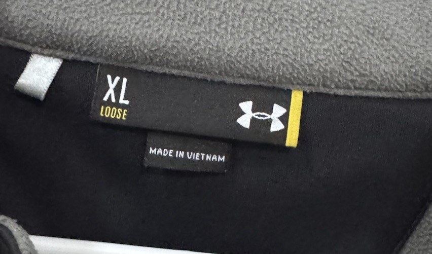 Under Armour men's extra-large loose zip down pullover gallery