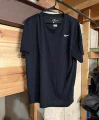 Nike Dri-FIT The Nike Tee Men’s XL Black Crew Neck Short Sleeve Logo T-Shirt