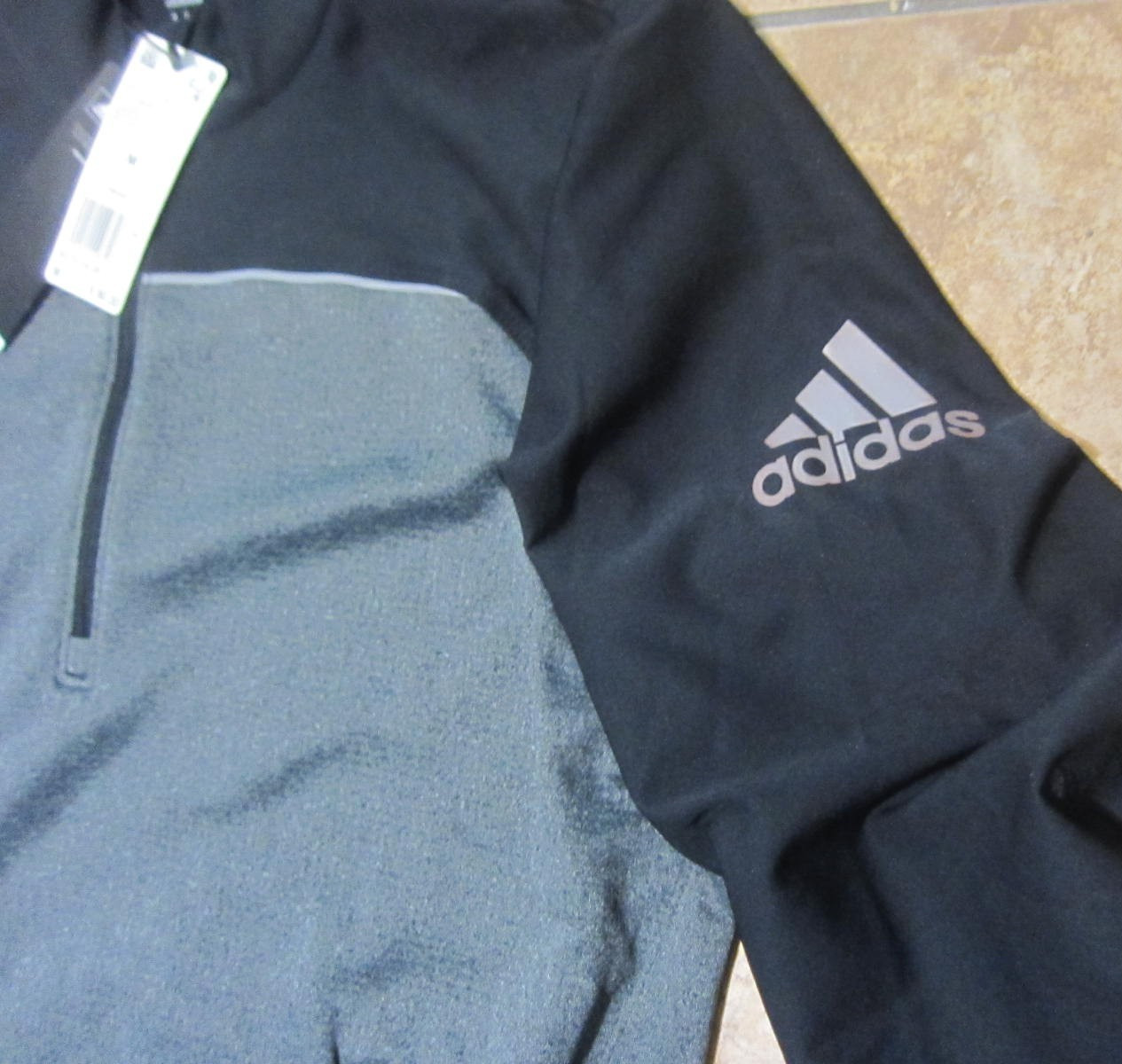 Adidas Golf 1/4 Zip Black and Gray Jacket Men's Medium Mock Neck New with Tag gallery