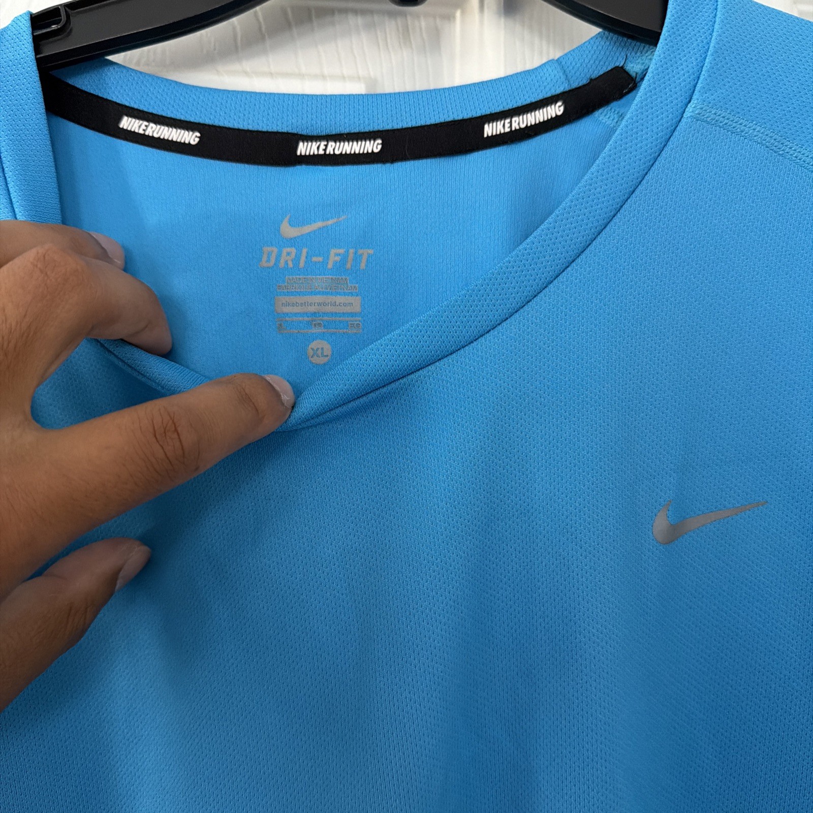 Mens NIKE RUNNING DRI-Fit XL Miller Shirt gallery