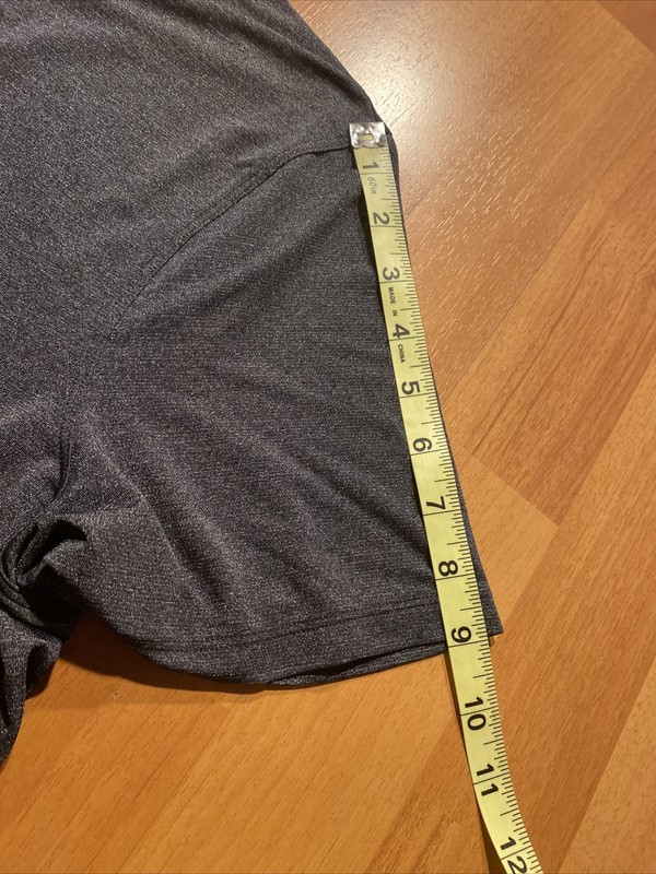 Lululemon Active Shirt Men’s Medium? Stretch Running Gray And Black gallery