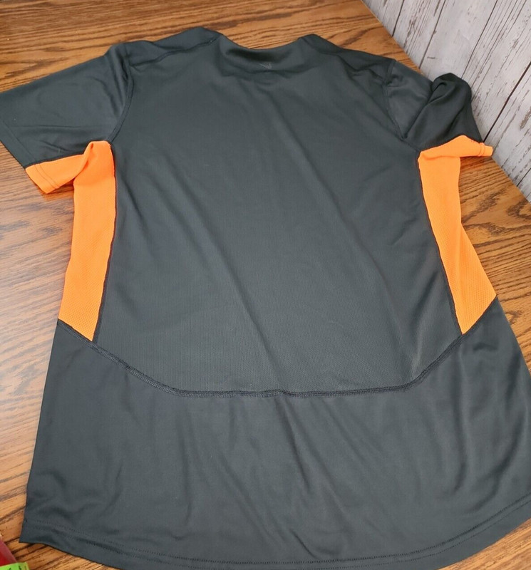 Nike Dri Fit Short Sleeve Gray w/Orange Accent POP- Size Large Nike mini Swoosh! gallery