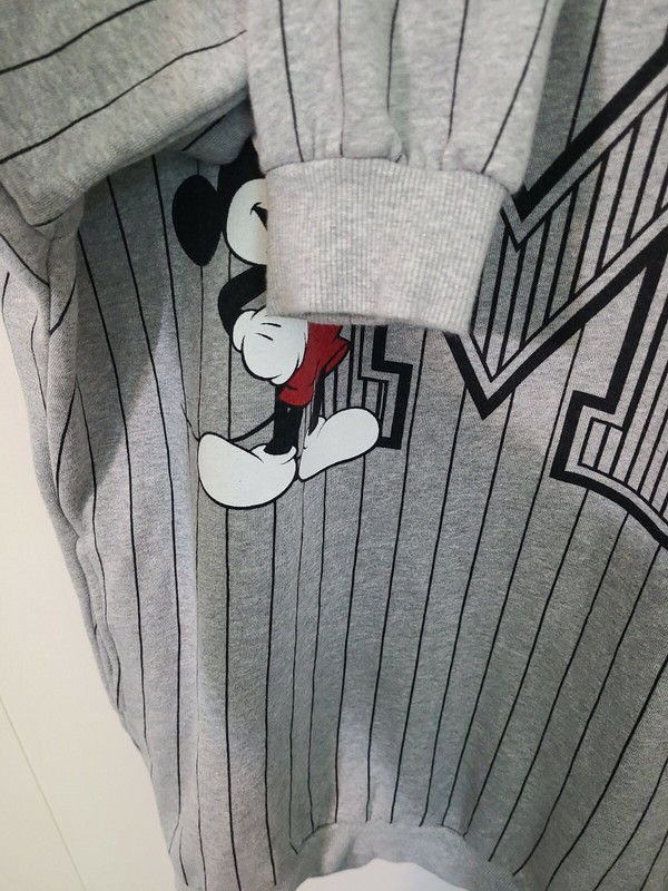 Micky Mouse Disney Small Mens Gray Graphic Logo Long Sleeve Sweatshirt Pullover gallery