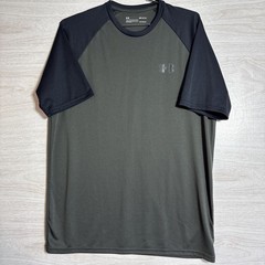 Under Armour HeatGear athletic jersey Loose fit Work Out Shirt 2 Tone Sz Med