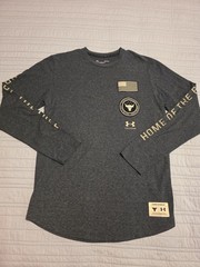 Under Armour Project Rock Freedom Long Sleeve Shirt Mens Medium Gray USA