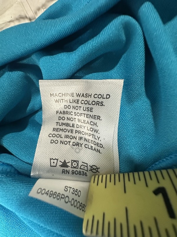 T-Shirt Size Medium Sport Tek Vibrant Blue Never Worn Lightweight Tee Relaxd fit gallery