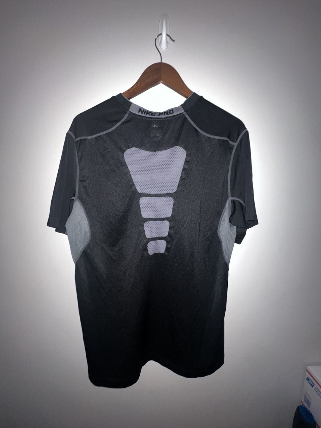 Nike Pro Combat Dri-FIT Fitted Training T-Shirt gallery