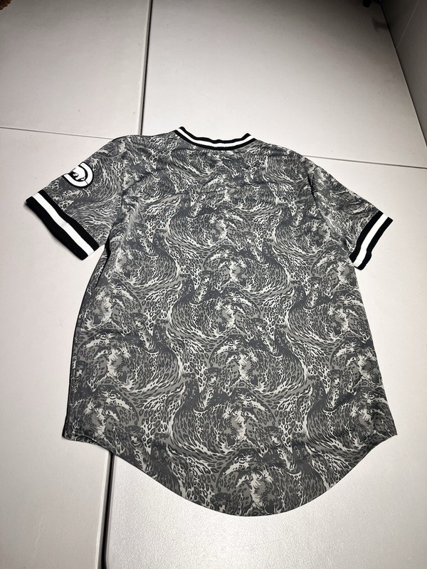Ecko UNLTD Jersey Men's Large Embroidered Rhino Camo Baseball Shirt Spellout gallery