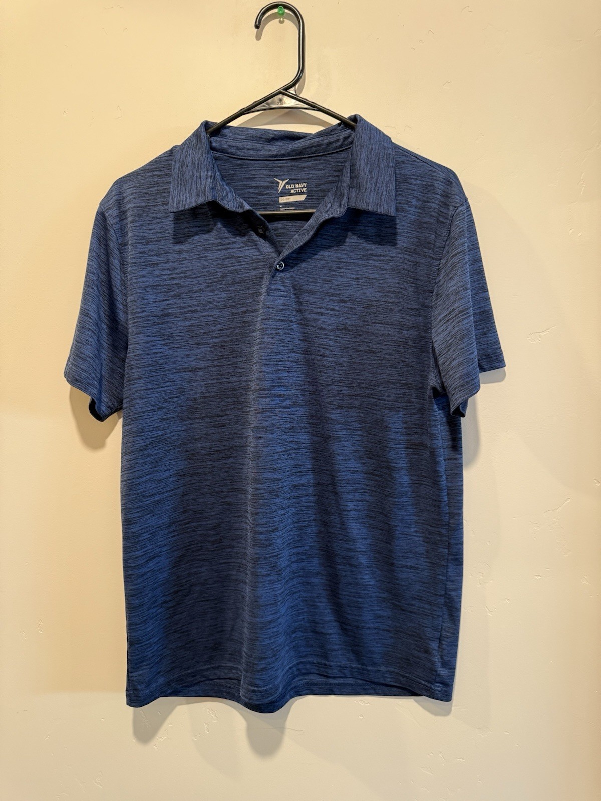 Old Navy Active Go Dry Men’s Blue Collared Golf Athleisure Shirt - Size M gallery