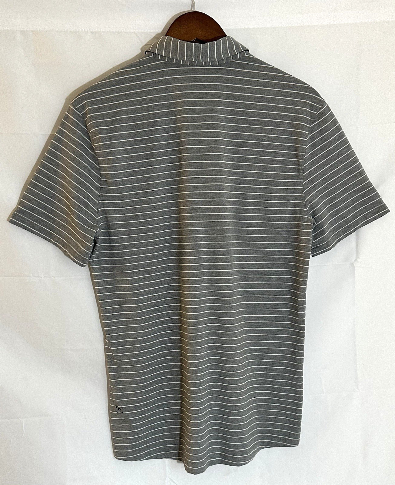 Lululemon Men's Small Gray & White Stripe Activewear Performance S/S Polo Shirt gallery