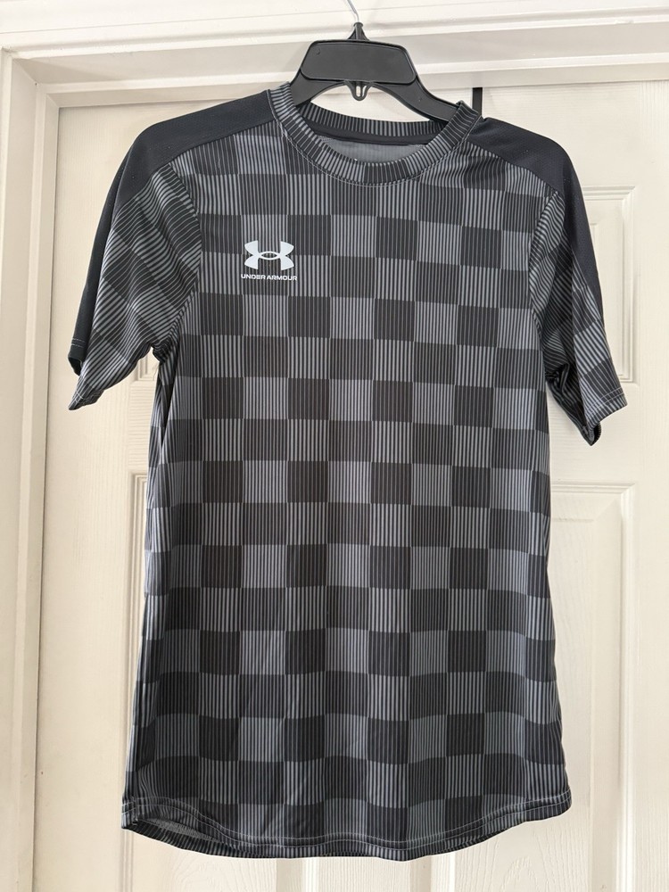 Under Armour Challenger III Training T-Shirt Men’s Small NWT