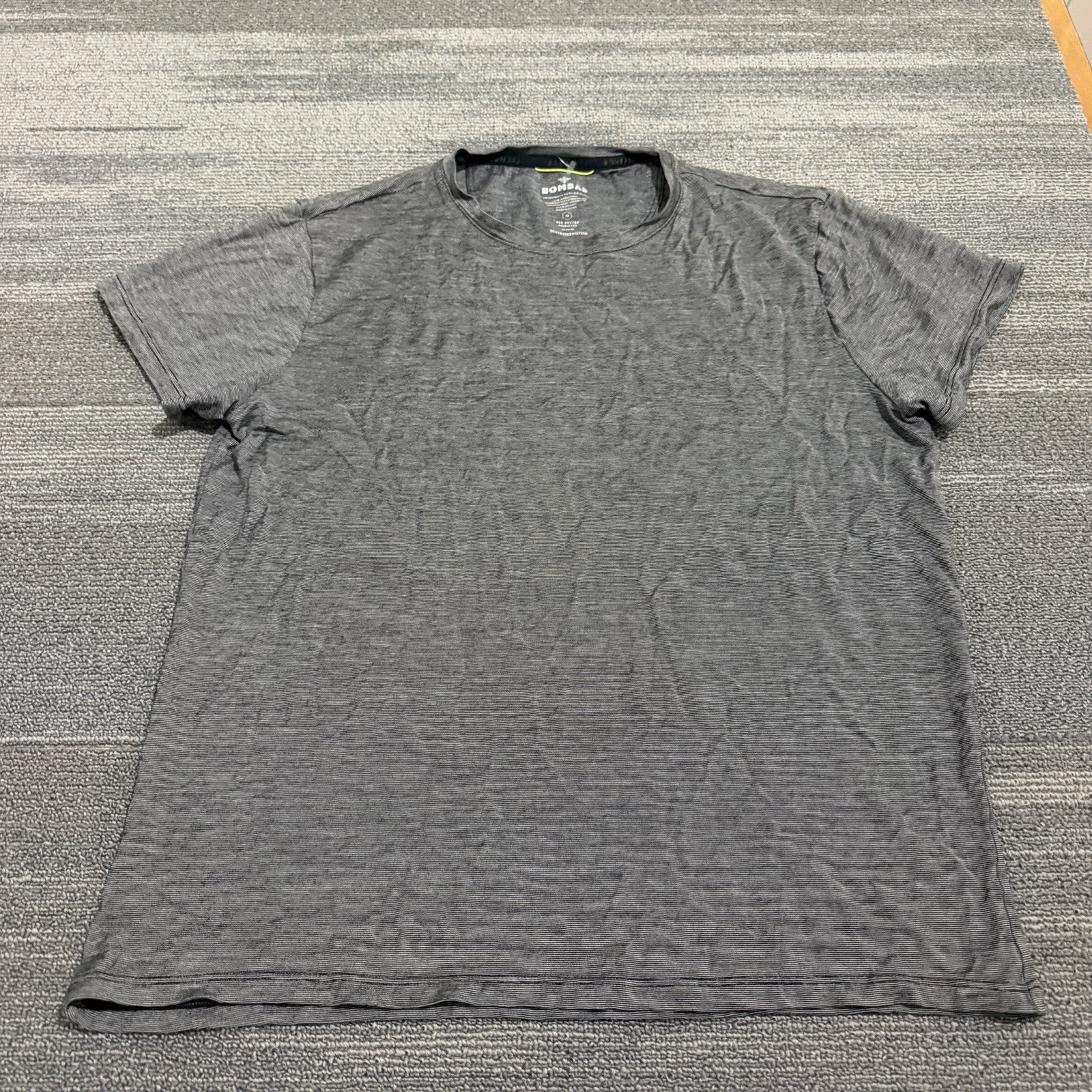 Bombas Shirt Mens Medium Gray Merino Wool Blend Baselayer Gorpcore Short Sleeve gallery