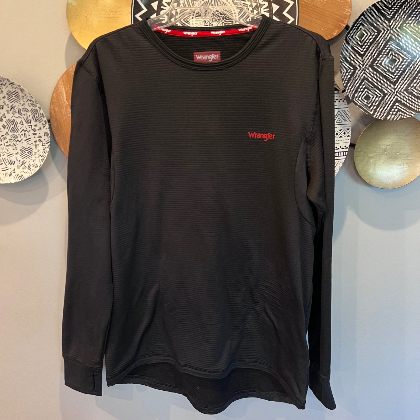 Wrangler Mens Black Textured Rib Long Sleeve Performance Shirt Size Large Logo gallery