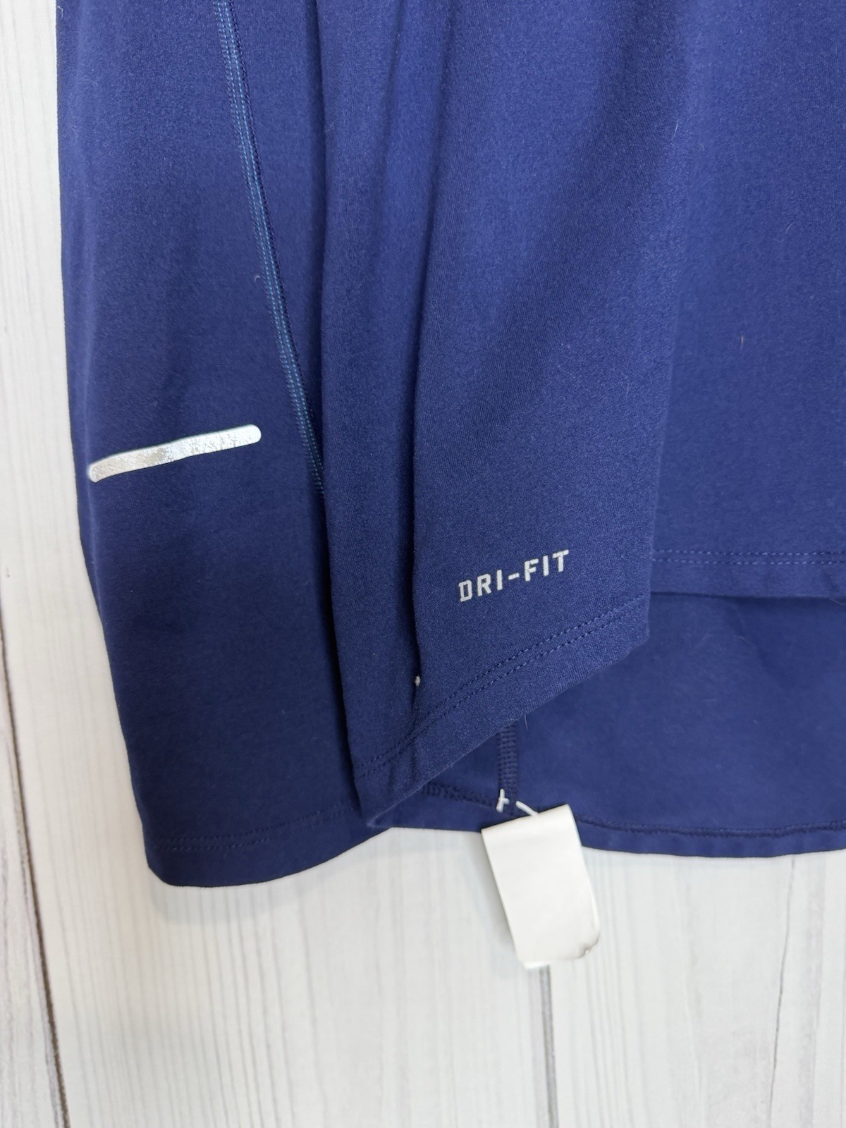 Nike Element Running 1/4 Zip Dri-Fit Navy Blue Long Sleeve Top Base Layer Sz M gallery