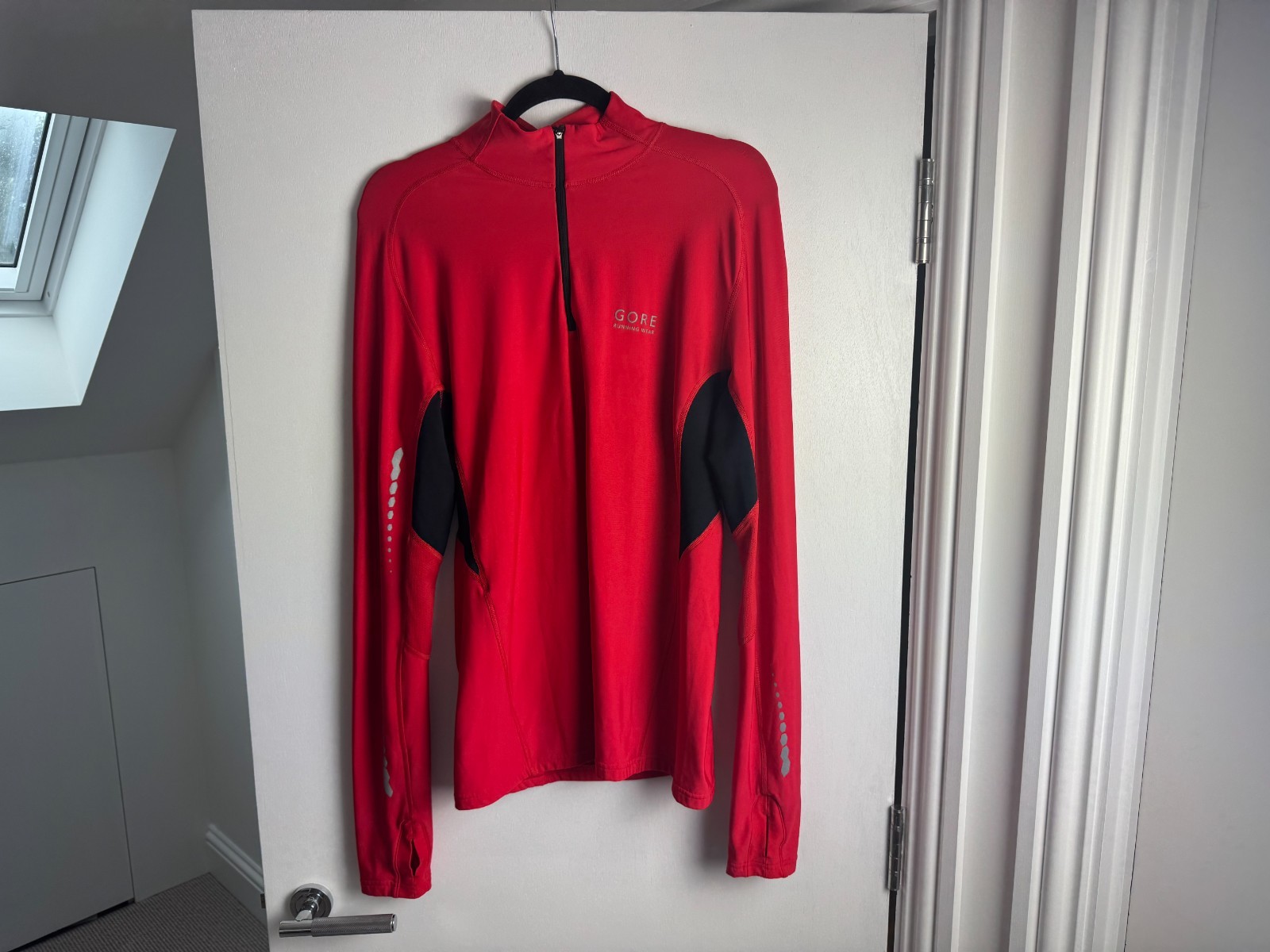 Gore Lightweight Running Top Jumper Quarter Zip, Size Medium gallery