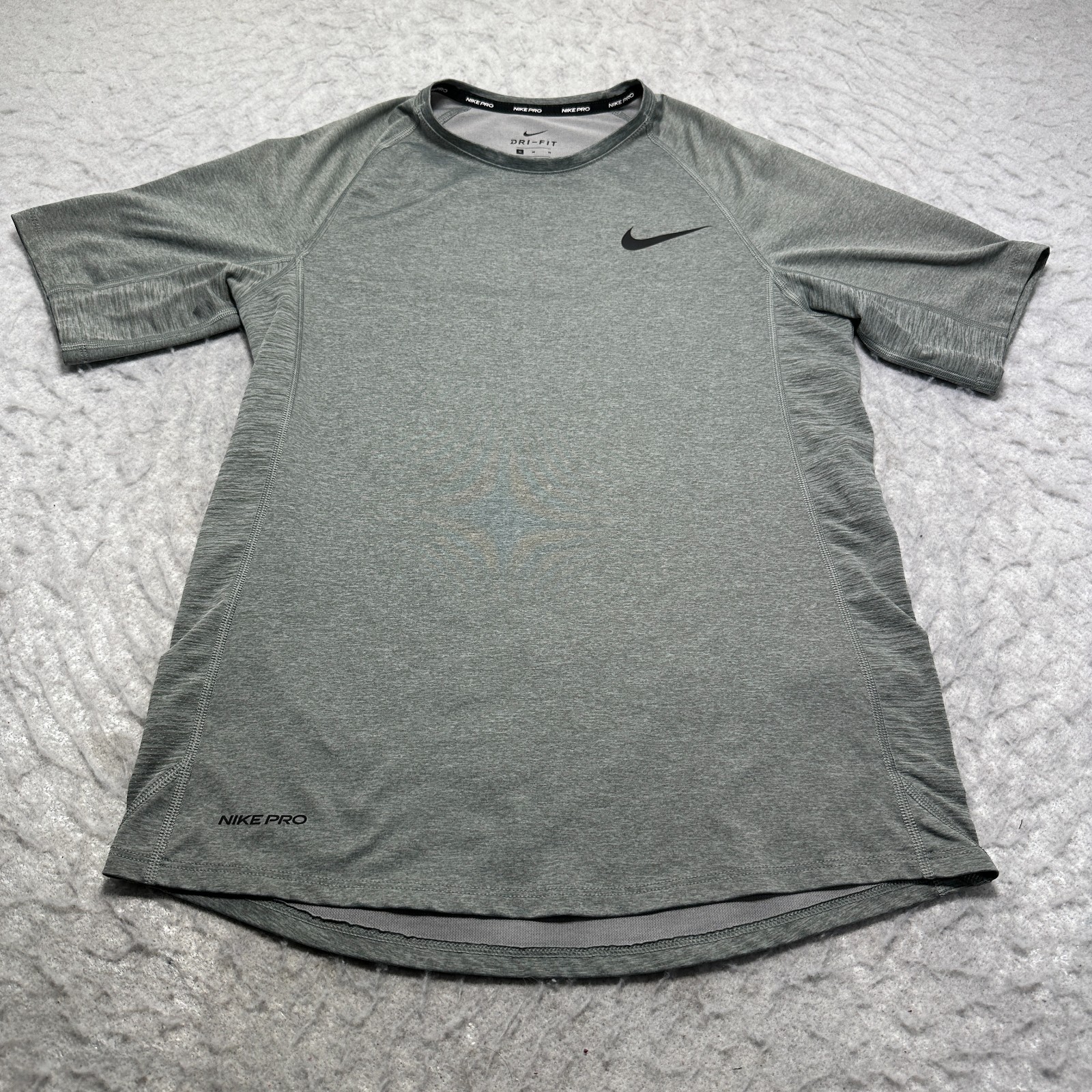 Nike Pro Dri Fit Workout T Shirt Gray Slim Fit Short Sleeve Mens Size Medium M gallery