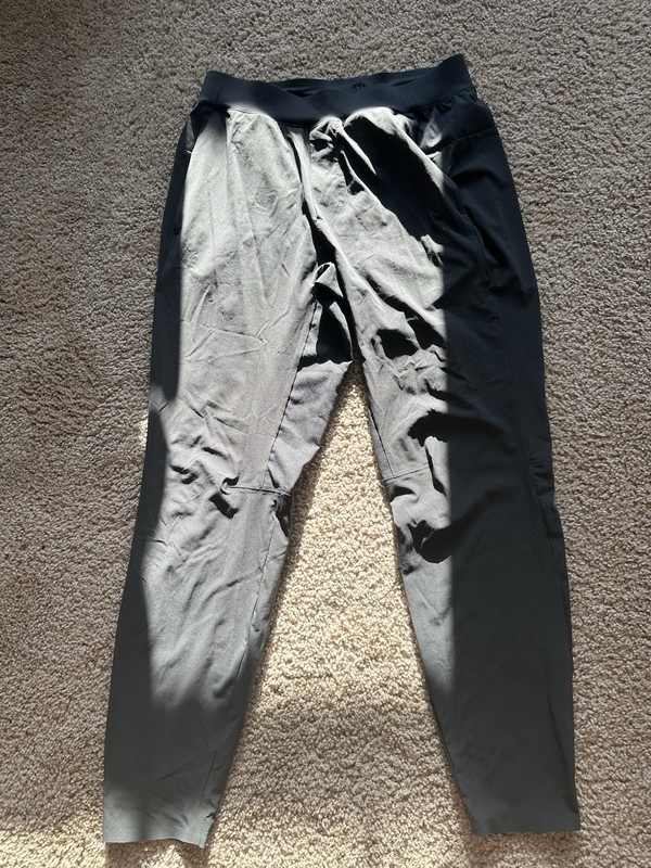 MPG Sport Black Athletic Performance Joggers Mesh Panels Elastic Waist gallery