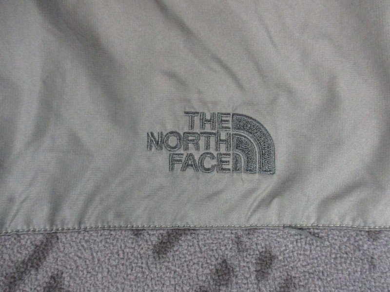 The North Face Pullover Mens Medium Gray Fleece Quarter Zip Patterned Logo Warm gallery