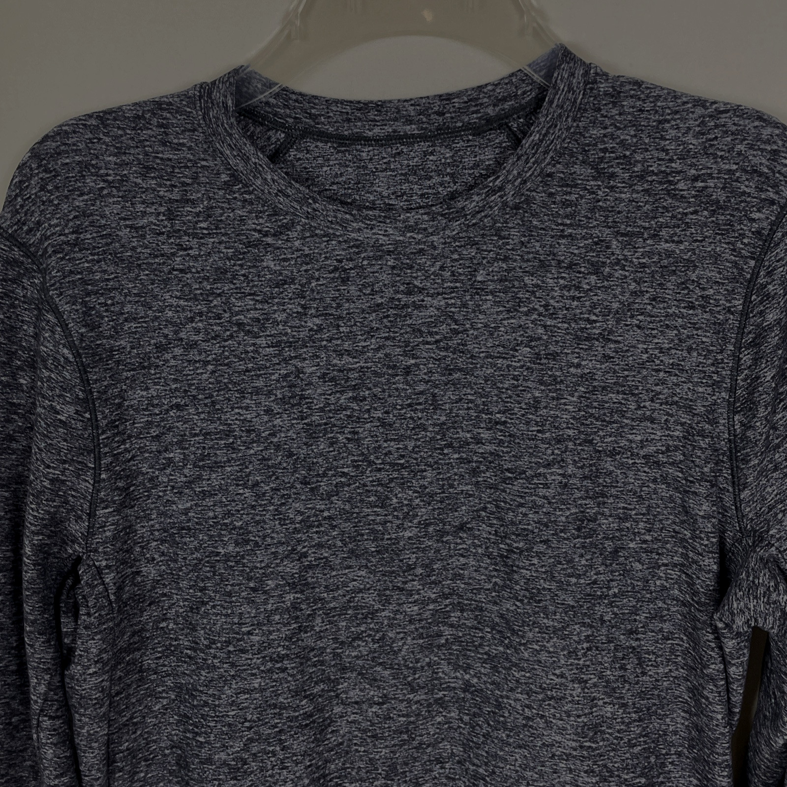 Lululemon Mens Surge Warm Long Sleeve Shirt Size Small Heathered Black Rulu gallery