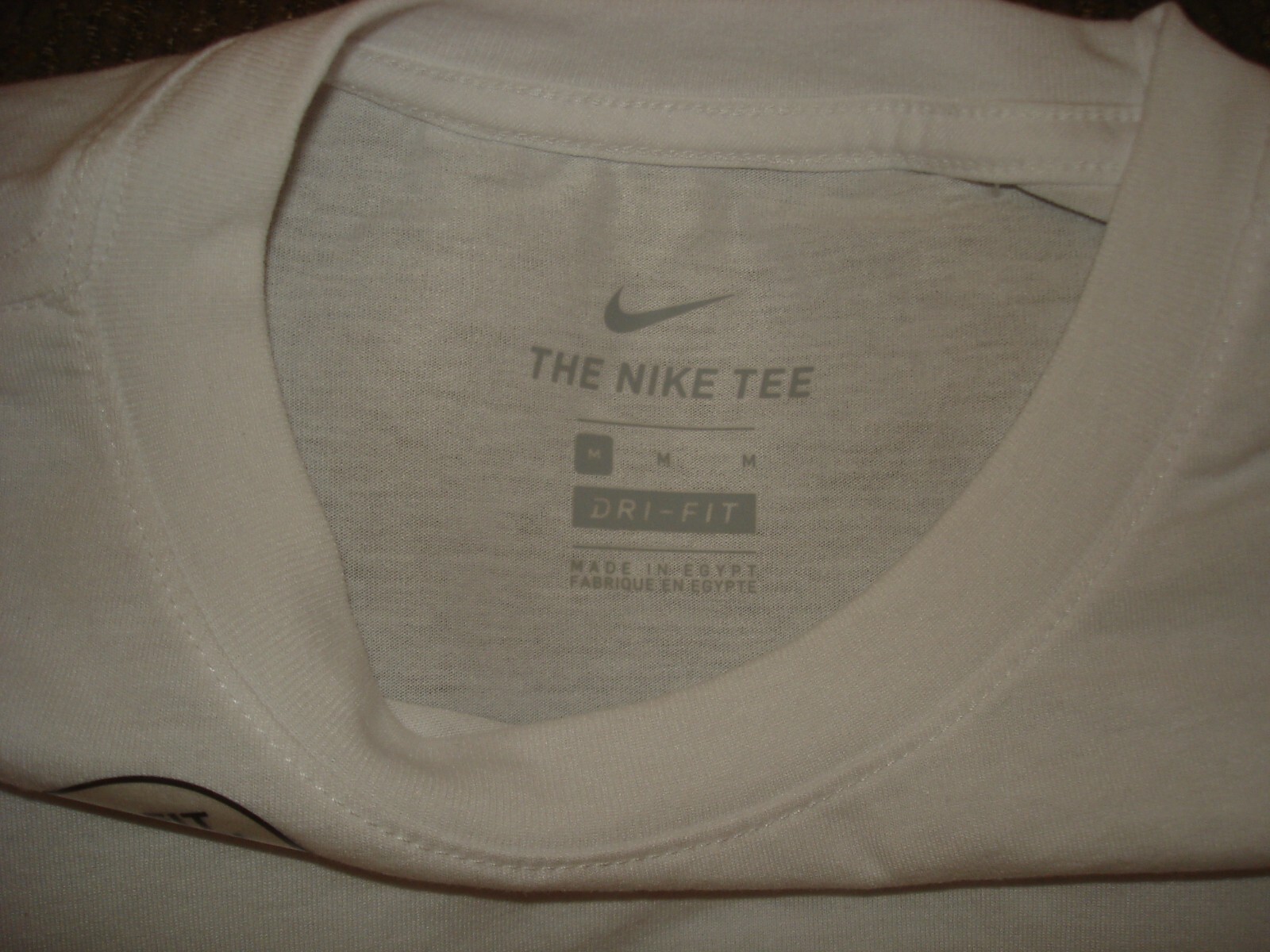 NWT Nike Court Rafa Nadal Bull Logo Men's Tennis Tee Shirt CW1534-100 Medium gallery