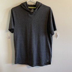 “Pro Player” Mens Medium Short Sleeve Hooded T-Shirt 14% Cotton 85% polyester