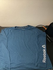 Reebok XL Teal Men’s Athletic Long Sleeve T-Shirt