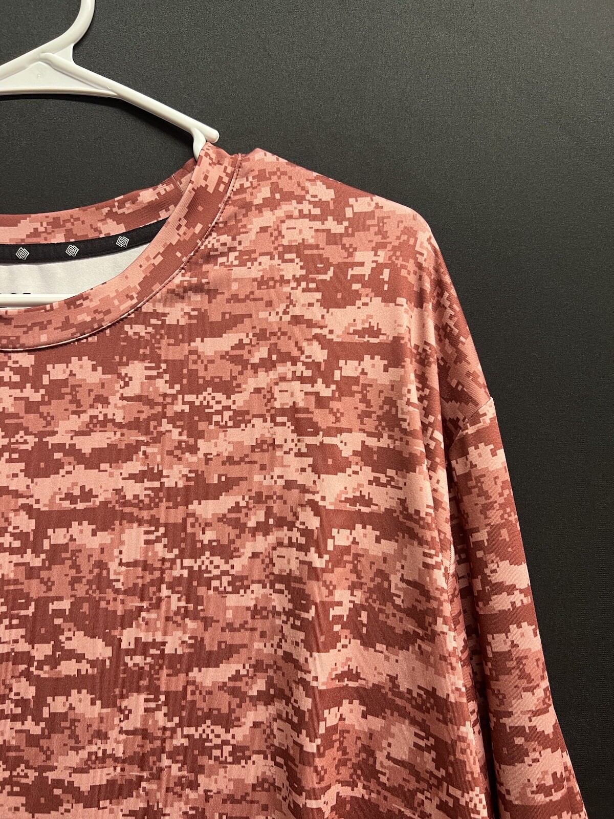 Zelos Men's 2XL Mauve multi Long Sleeved Athletic Fabric Shirt stretch NWOT gallery