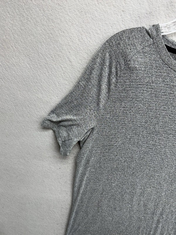 Lululemon Mens M Gray Heathered T Shirt Athleisure Utah Jazz Better Everyday gallery