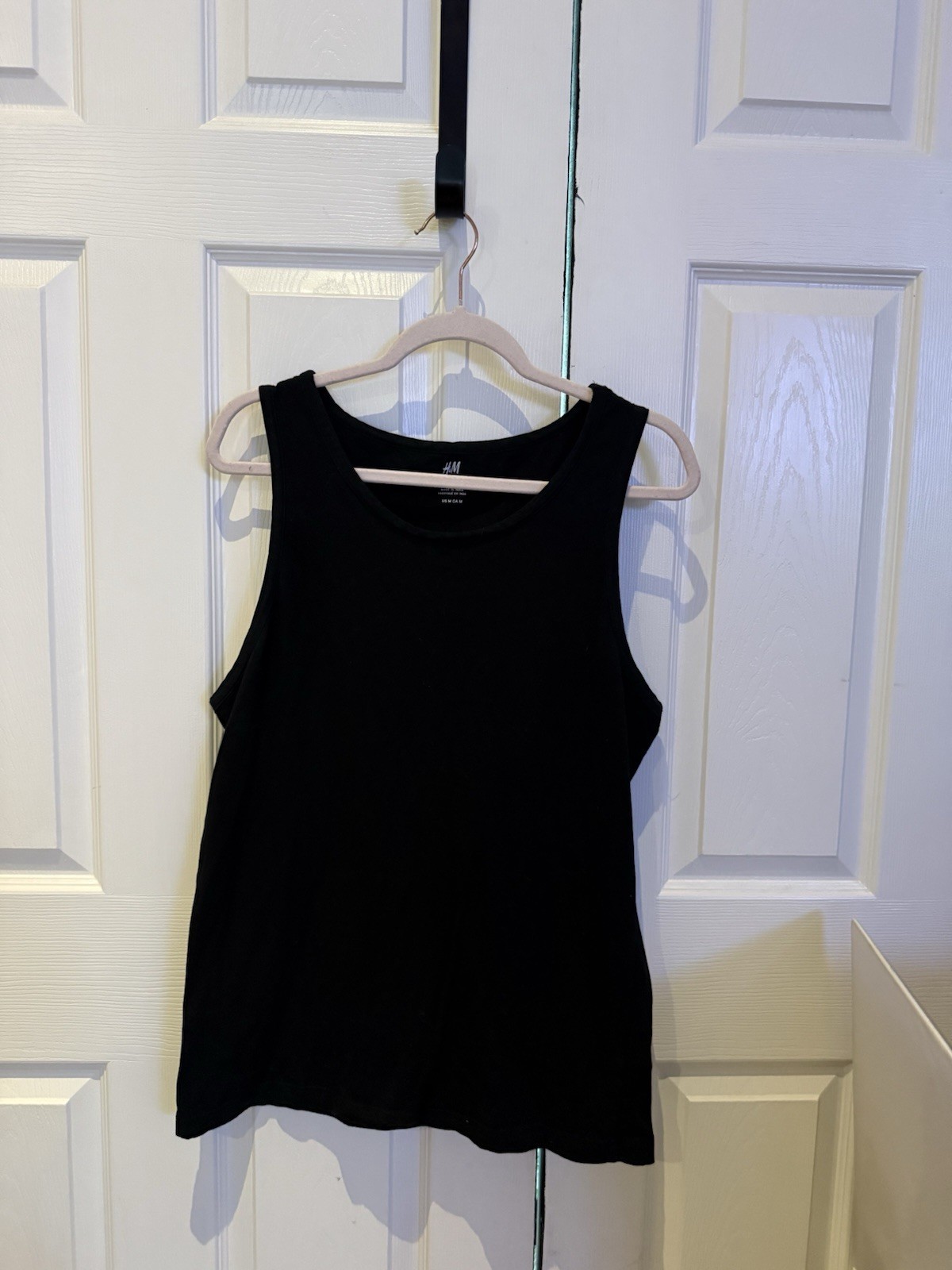 H&M Regular Fit Coupe Standard Black Medium Tank Top Sleeveless Stretch gallery