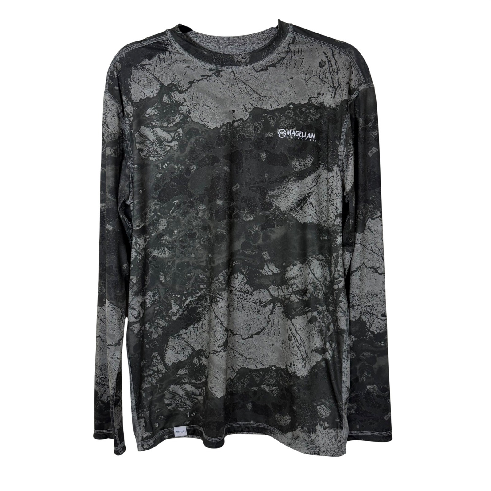 Magellan Outdoors Performance Shirt Mens Small Grey Realtree Wav3 Camo gallery