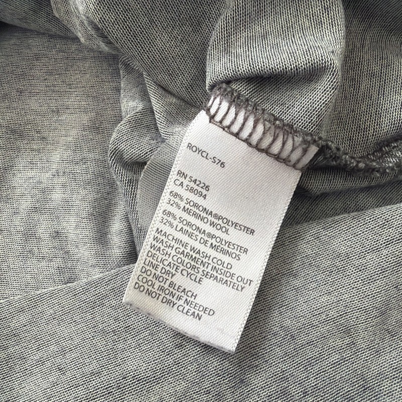 Men’s Vintage Merino Wool Blend Henley Baselayer. Royal Robbin’s. Medium Gray gallery