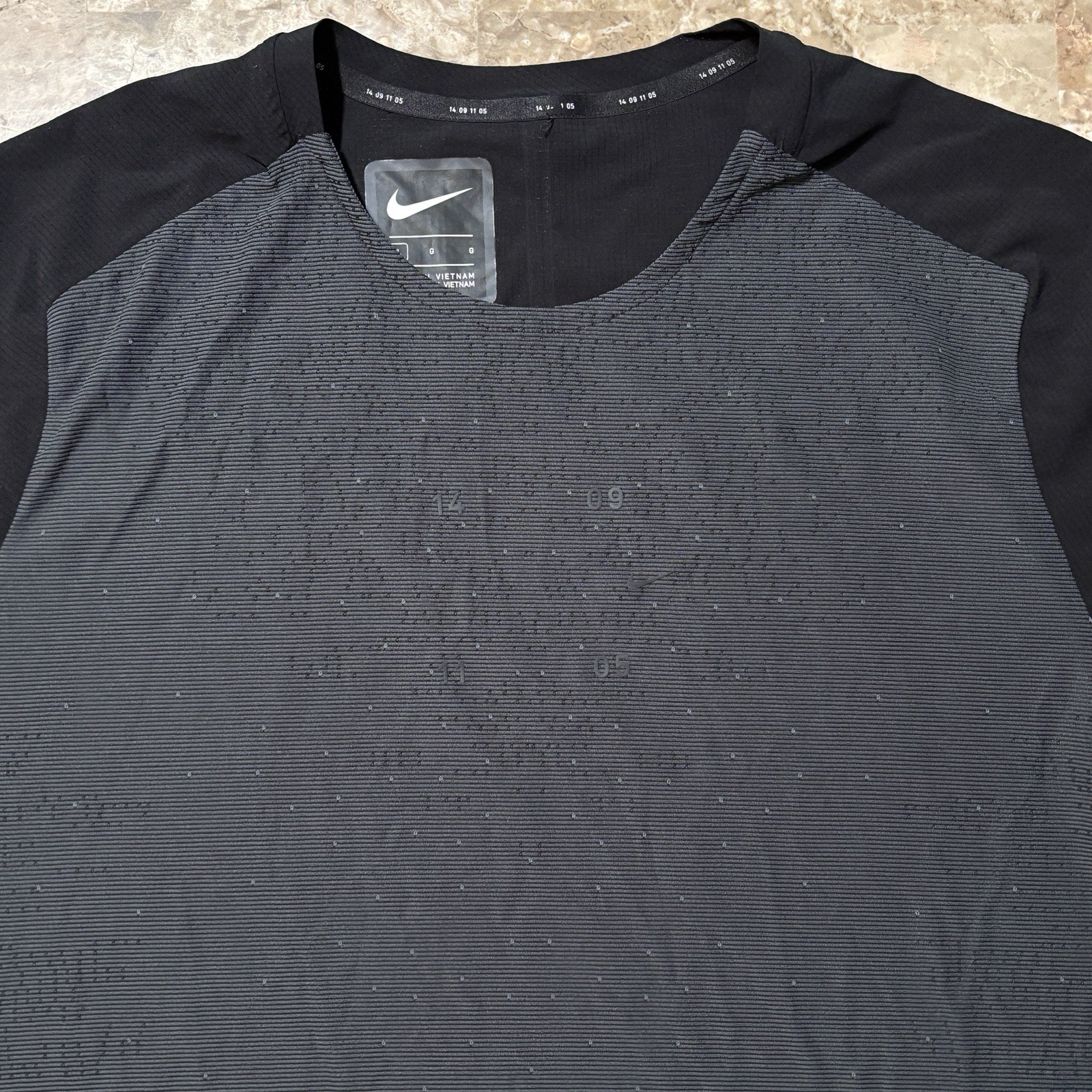 Nike Tech Pack Shirt Mens Large Black Woven Gym Running CJ5731 gallery