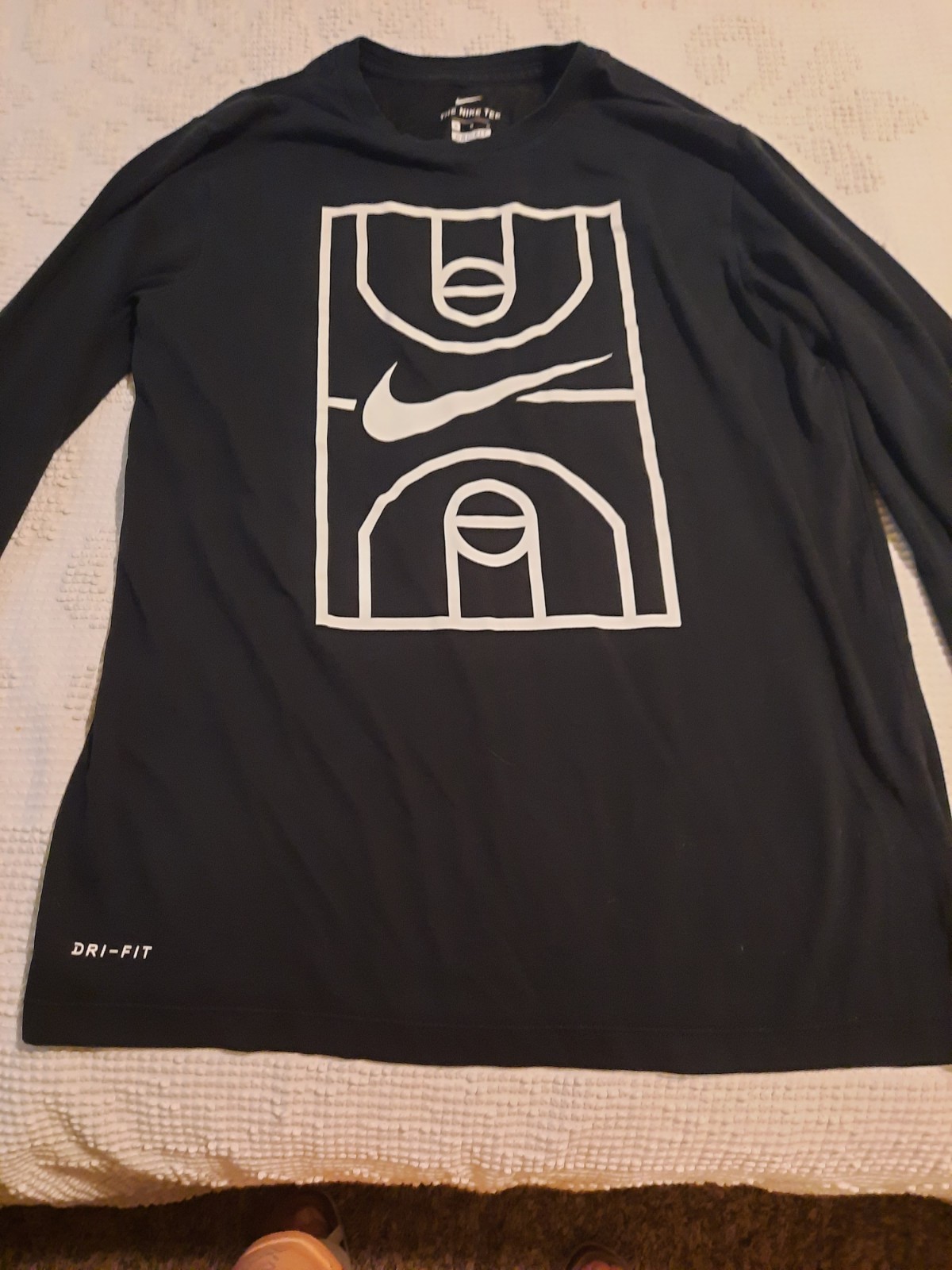 Nike Black Long Sleeved Dri Fit Size M. With Basketball Court Logo and Swoosh gallery