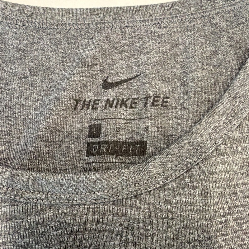 Nike Dri-FIT Men’s L Sleeveless Tank Top Crew Neck Multicolor Polyester gallery