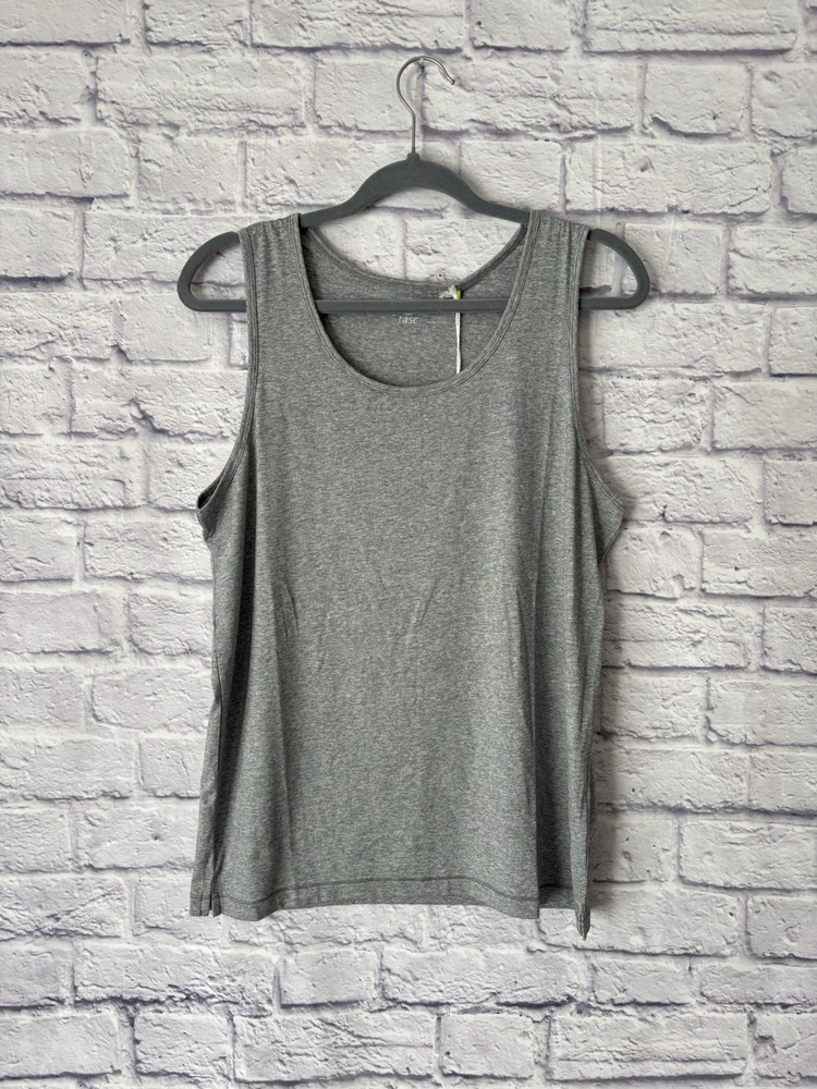 tasc performance Sleeveless shirt Men’s S Heather Gray Recess Running Tank NWT