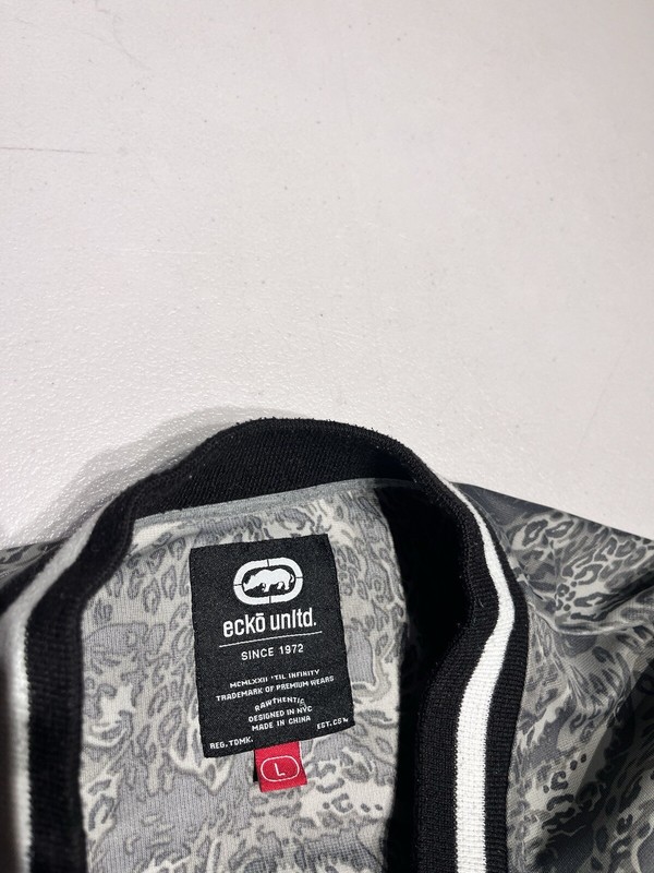 Ecko UNLTD Jersey Men's Large Embroidered Rhino Camo Baseball Shirt Spellout gallery