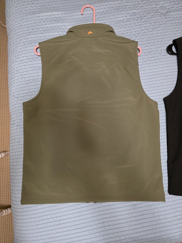 2PC bundle NWOT mens Vests Size Small gallery