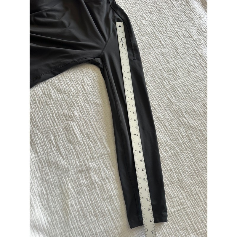 Lululemon Black Long Sleeve Running Training Top Size L Thumbholes Zipper Pocket gallery