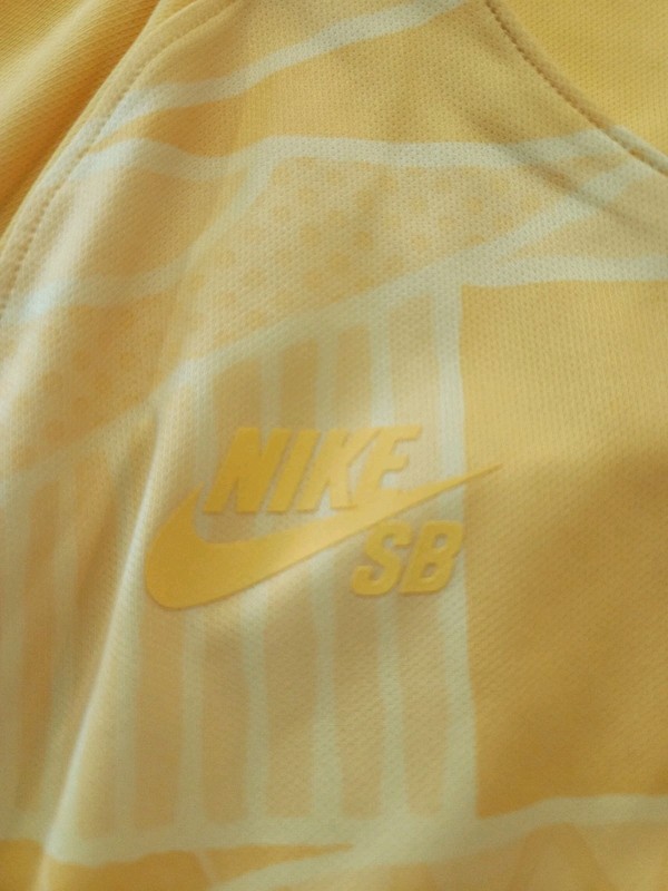Nike Jersey Skateboarding Golden Yellow Brasil #10 Dri Fit V Neck New SZM gallery
