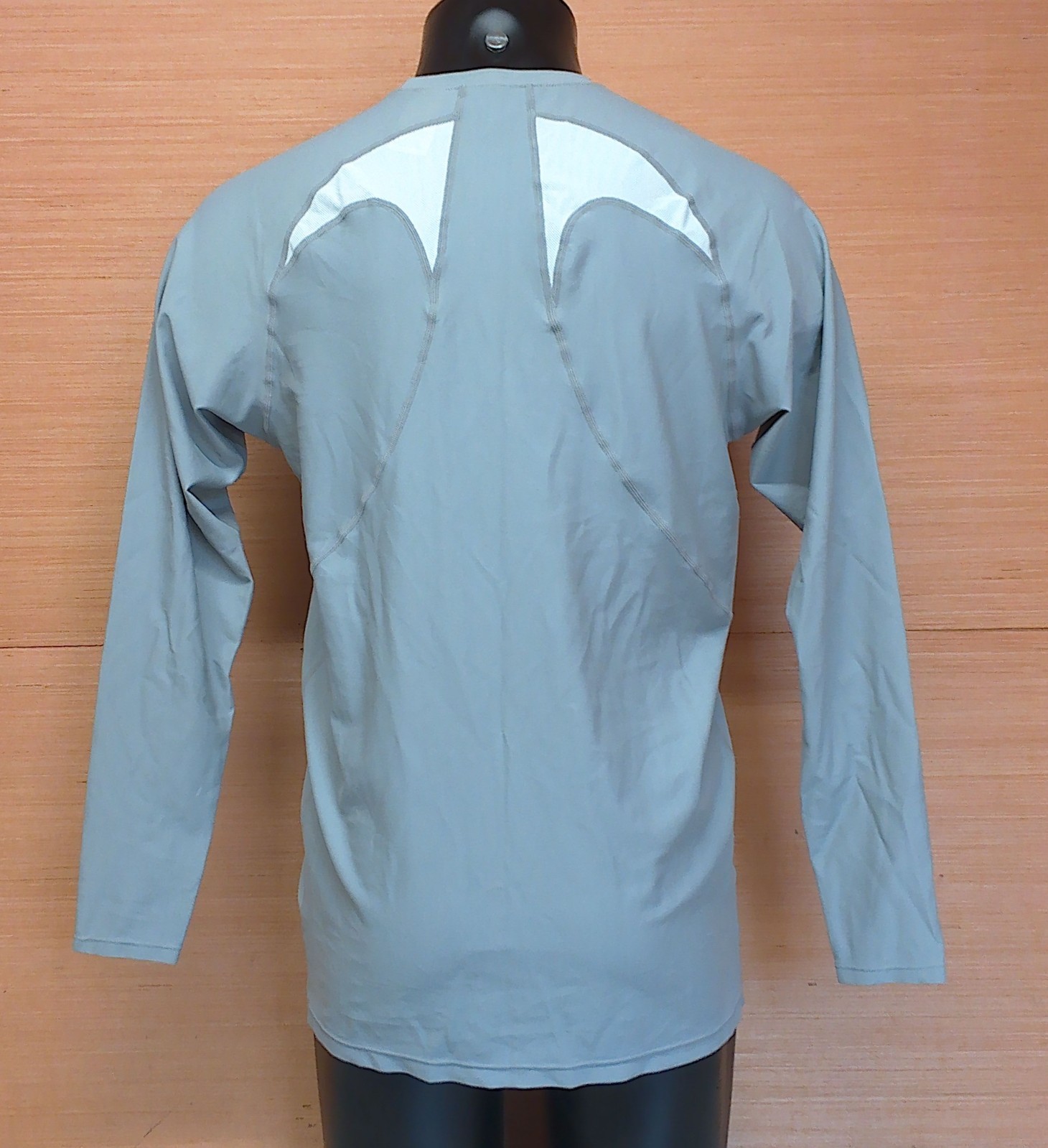 Easton Baseball Grey & White Vented Long Sleeve Shirt Men's Size X-Large gallery