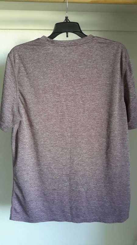 Champion Duo Dry Size L Active Wear T-Shirt Speckled Maroon EUC gallery