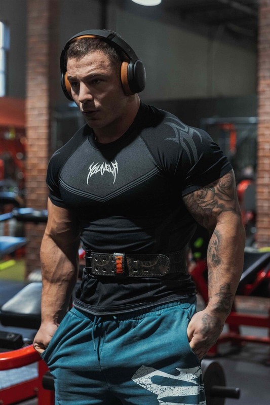 YOUNGLA (SOLD OUT) - 4041 - WARRIOR COMPRESSION TEES - BLACK - SIZE LARGE gallery
