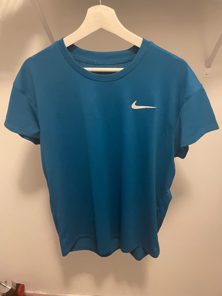 NikeCourt Melbourne Breathe Slam Crew