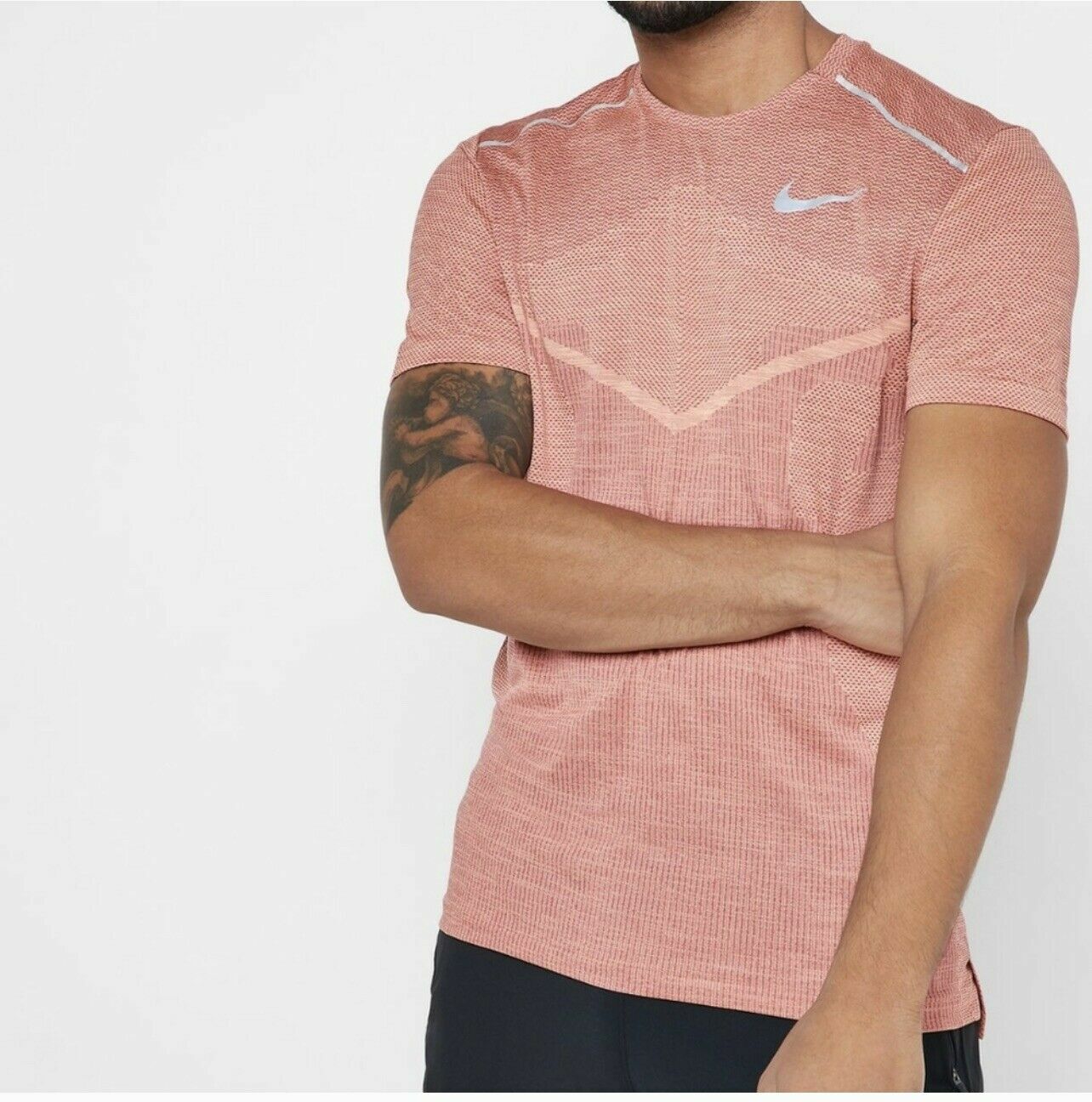 Nike TechKnit Performance Running Shirt Red Orange Mens Sz L XL AJ7615-897 gallery
