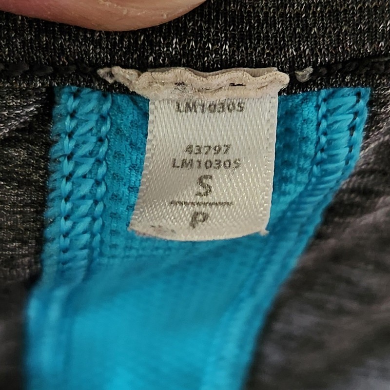 Lululemon Precise Singlet Tank Mens Small Gray Blue Colorblock Mesh LM1030S gallery