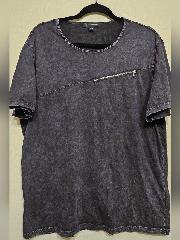 INC International Concepts Men’s XL Black Washed Zip Detail T-Shirt PTP 24. gallery